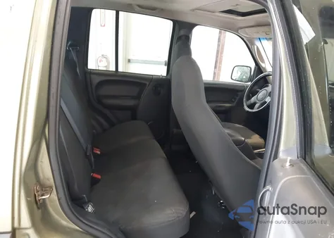 2003 Jeep Liberty Sport z USA, uszkodzony, nr VIN 1J4GL48K43W596292